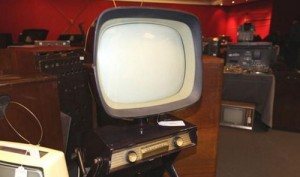 teleavia-p111-high-def-tv-0