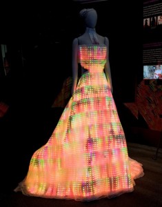 LED-inė suknelė galaxydress_1